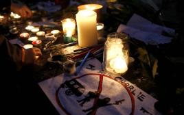 עצרת לזכר ההרוגים בפיגועים בצרפת (צילום: רויטרס)