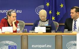 אילה שפירא בפרלמנט האירופי  (צילום: בנימין פטקאי)