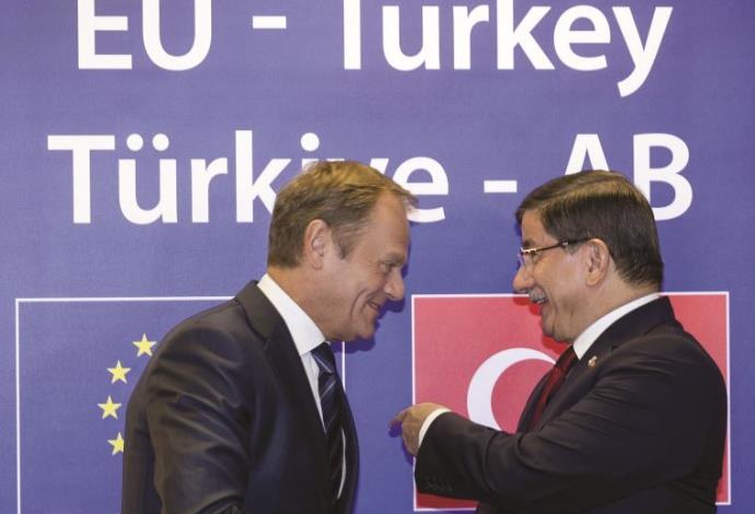 נשיא האיחוד האירופי וראש הממשלה הטורקי (צילום:  רויטרס)