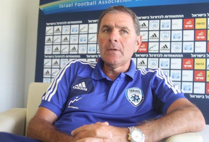מאמן נבחרת ישראל אלי גוטמן (צילום:  עדי אבישי)
