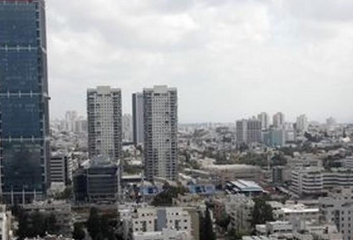 בניינים בתל אביב (צילום:  מרק ישראל סלם)