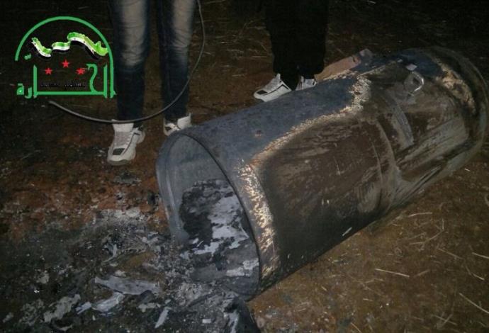 שרידי ההפצצות של התקיפה לכאורה בסוריה (צילום:  הטלוויזיה הסורית)