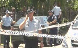 שוטר בזירת אירוע הדקירה באוסטרליה (צילום: רויטרס)