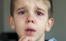 ילד בוכה: אילוסטרציה (צילום: אינגאימג)