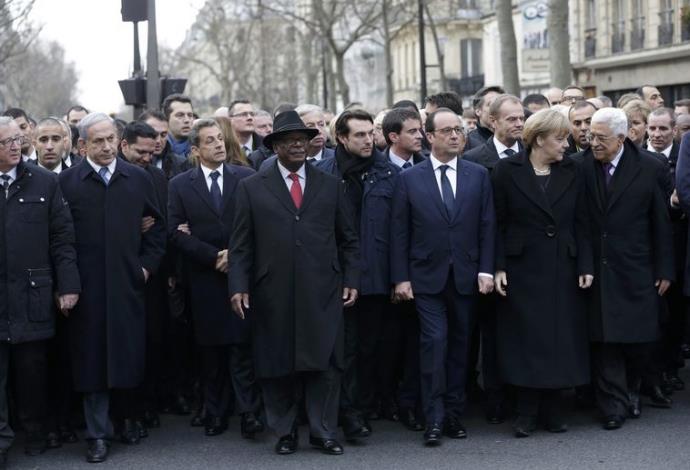 מנהיגי העולם בפריז (צילום:  רויטרס)