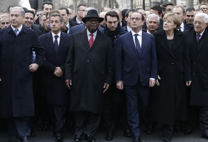 מנהיגי העולם בעצרת בפריז (צילום:  רויטרס)