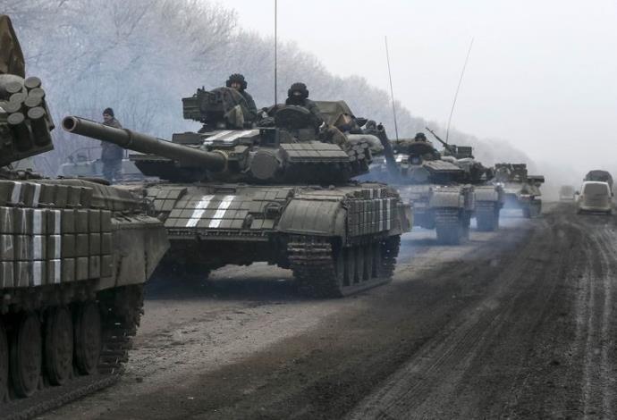 טנקים של צבא אוקראינה (צילום:  רויטרס)