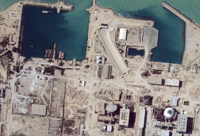 צילומי לווין של מתקני גרעין באיראן  (צילום:  רויטרס)