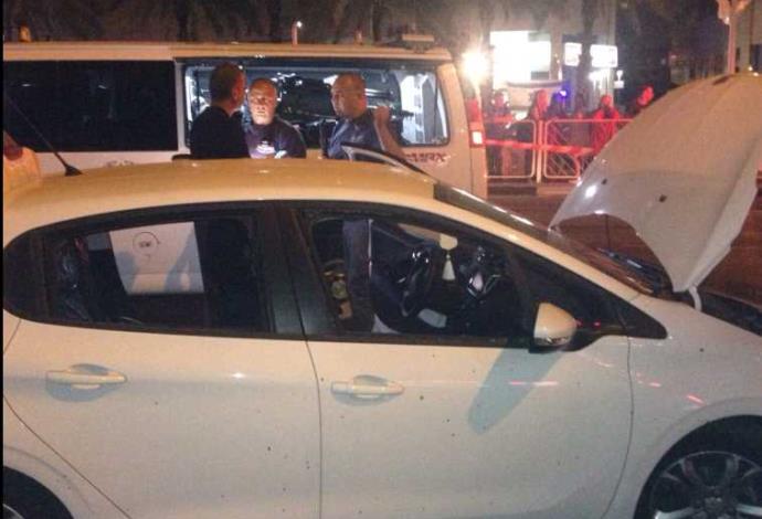 פיצוץ של רכב באשדוד (צילום:  דוברות המשטרה)