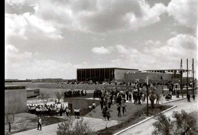 מוזיאון ישראל ב-1965 (צילום:  מוזיאון ישראל)