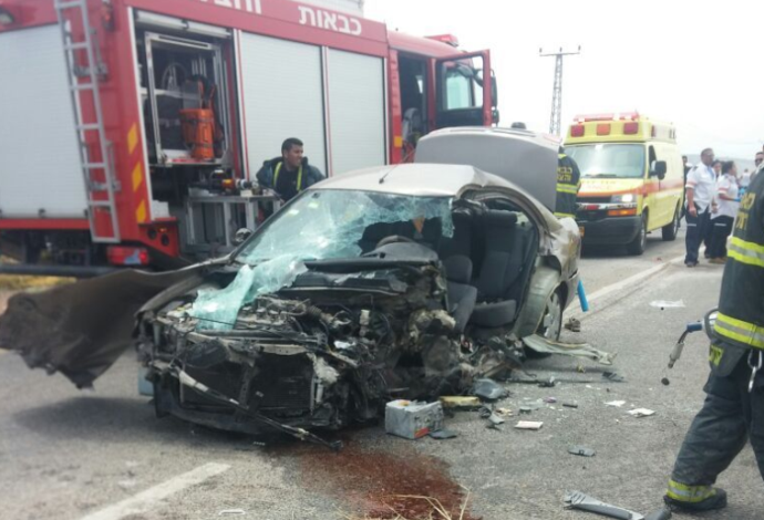 זירת התאונה בכביש 71 (צילום:  דוברות מד"א)