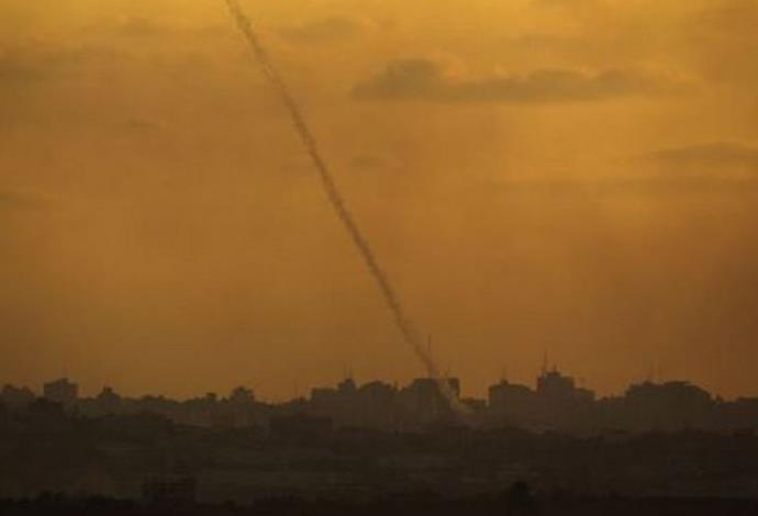 ירי רקטות לישראל, ארכיון (צילום:  רויטרס)