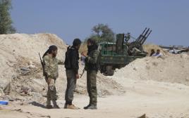 מורדים במחוז אידליב בסוריה (צילום: רויטרס)