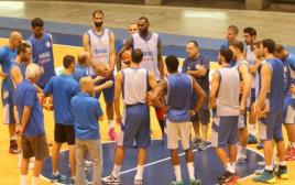 נבחרת ישראל בכדורסל (צילום: עדי אבישי)