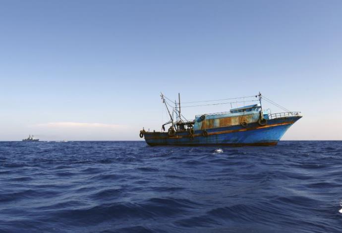 ספינת מהגרים מלוב (צילום:  רויטרס)