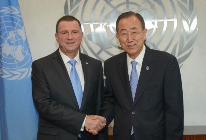 יו"ר הכנסת יולי אדלשטיין ומזכ"ל האו"ם באן קי מון (צילום:  שחר עזרן)