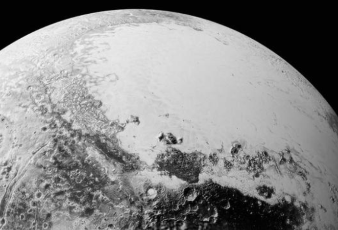 כוכב הלכת פלוטו, תמונות של החללית New Horizons (צילום:  צילום מסך)