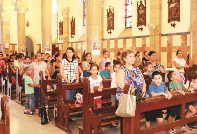 תפילת הזדהות למען בתי הספר הנוצריים ביפו (צילום:  יקי צימרמן)