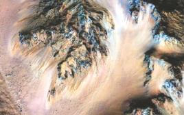 מים על מאדים (צילום: נאס"א)
