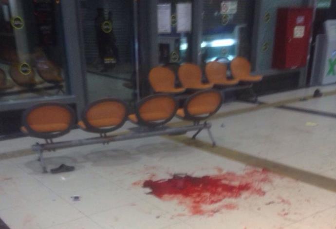 פיגוע ירי בתחנה המרכזית בבאר שבע (צילום:  חטיבת דובר המשטרה)