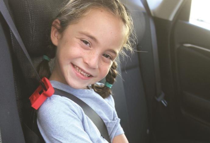 חגורת בטיחות המותאמת לילדים (צילום:  אריאל בשור)