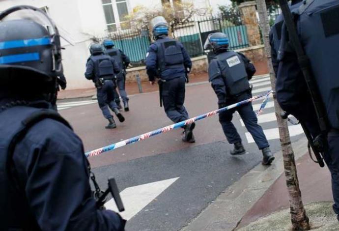 כוחות מיוחדים של משטרת צרפת (צילום:  רויטרס)