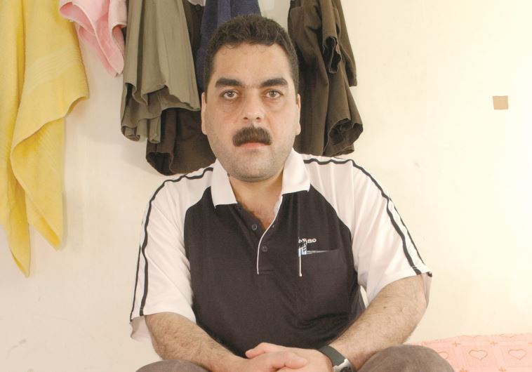 סמיר קונטאר בכלא הישראלי. צילום: ראובן קסטרו
