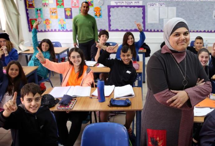 שילוב מורים ערבים בבתי ספר יהודים. ארכיון (צילום:  הדס פרוש , פלאש 90)