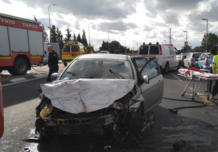 תאונת דרכים חזיתית בכביש 412 סמוך לאור יהודה