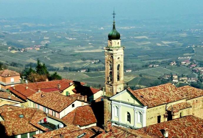 המצפה של מחוז לאנגה באיטליה  (צילום:  תלמה אדמון)