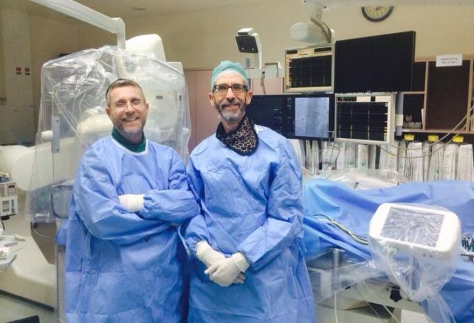 ד"ר סויסה  (מימין) וד"ר שטיינר, המרכז הרפואי פדה פוריה (צילום:  מיה צבן, דוברת המרכז הרפואי פוריה)