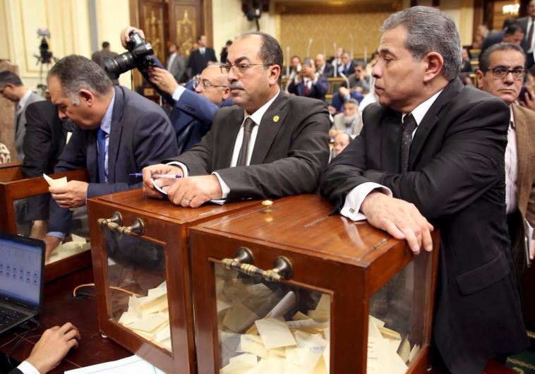  חבר הפרלמנט המצרי טאופיק עוכשה. צילום: רויטרס