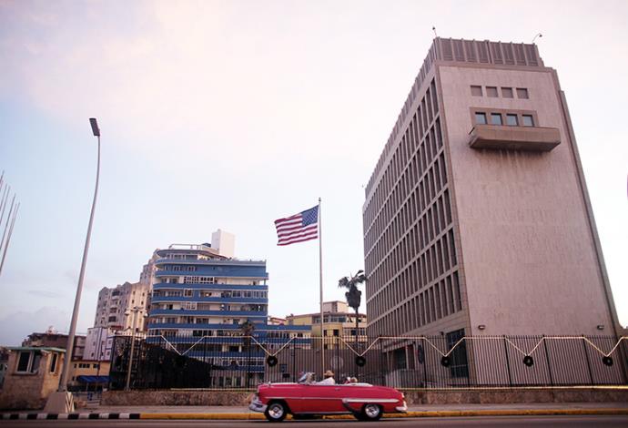 שגרירות ארה"ב בהוואנה (צילום:  רויטרס)