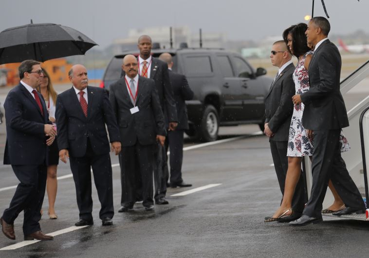 ברק אובמה נוחת בקובה. צילום: רויטרס
