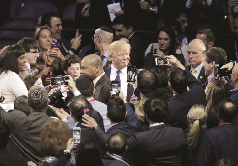 כבש את הקהל החשדן והלא אוהד במיוחד. טראמפ בוועידת איפא"ק. צילום: רויטרס