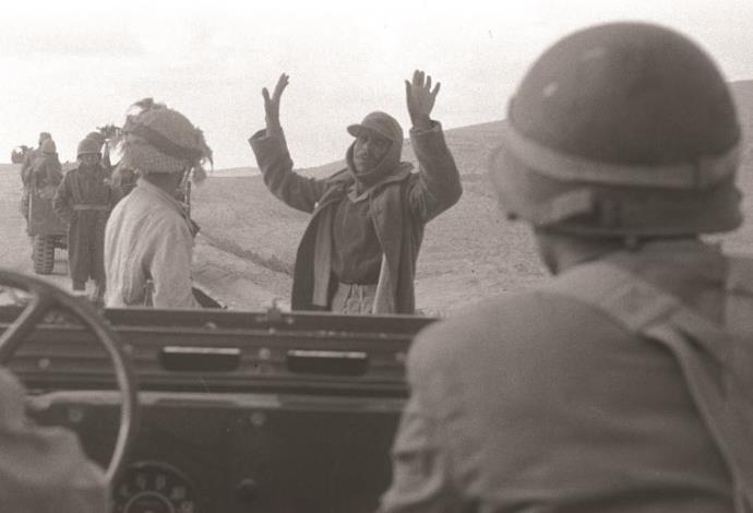 שבויים בסיני במלחמת ששת הימים (צילום:  לע"מ)