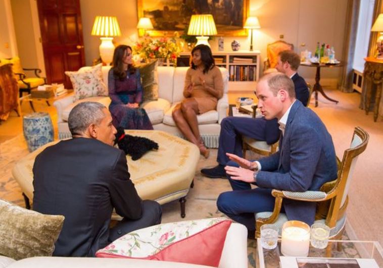 הנשיא אובמה משוחח עם הדוכס מקיימברידג'. צילום: דיילי מייל