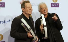 ג'ון פול ג'ונס וג'ימי פייג' בטקס פרסי Echo Music (צילום: רויטרס)