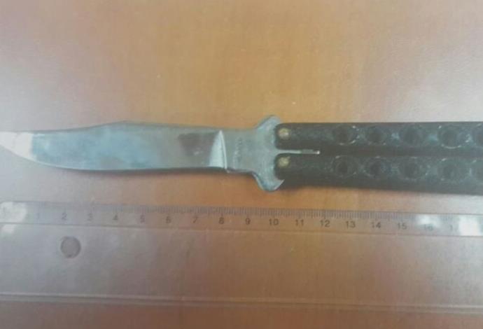 סכינו של המחבל שנתפס בירושלים (צילום:  חטיבת דובר המשטרה)