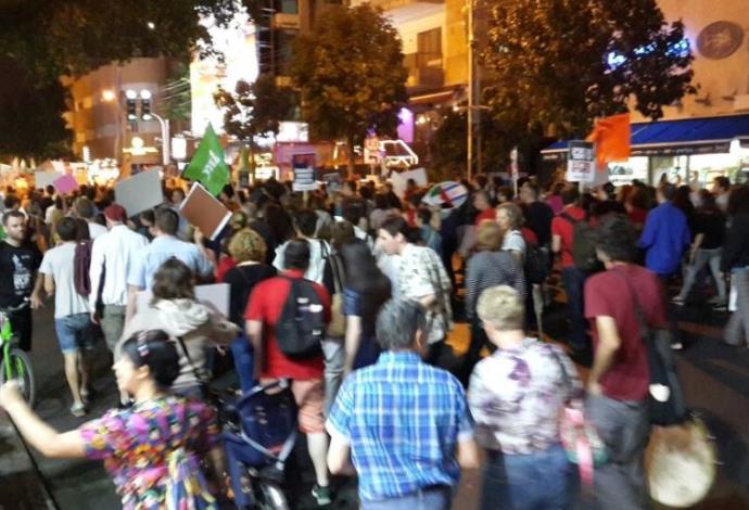 הפגנת השמאל שהתקיימה בתל אביב (צילום:  יובל בר)