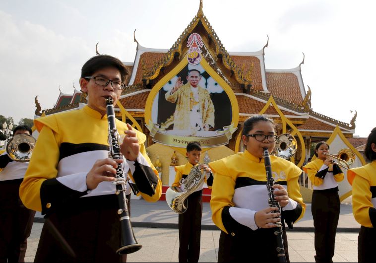 חגיגות יום ההולדת ה-88 של מלך תאילנד. צילום: רויטרס