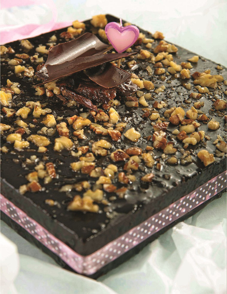 מהודרת בשברי שוקולד, צילום: אנטולי מיכאלו