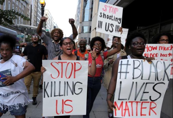 הפגנת תנועת Black Lives Matter (צילום:  רויטרס)