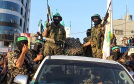 פעילי חמאס  (צילום: עבד ראחים חטיב, פלאש 90)