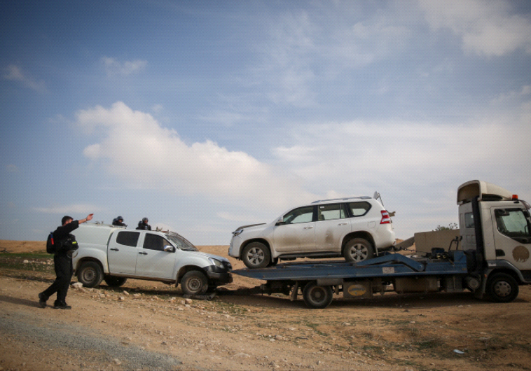 הרכב הדורס באום אל-חיראן. צילום: הדס פרוש, פלאש 90