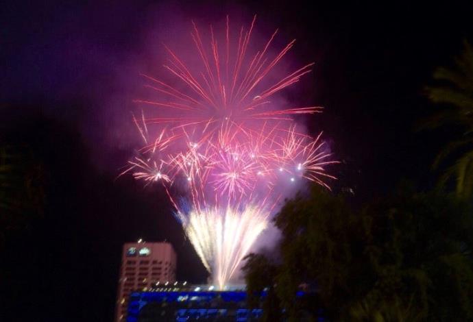 זיקוקים בערב יום העצמאות (צילום:  אבשלום ששוני)
